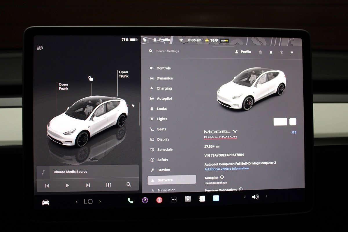 Used 2023 Tesla Model Y Performance image 19