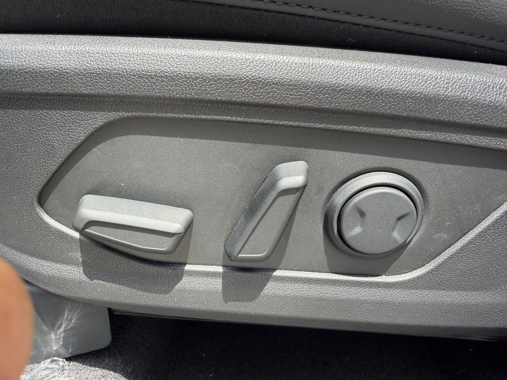 New 2026 Kia Sorento X-Line EX AWD/4WD image 17
