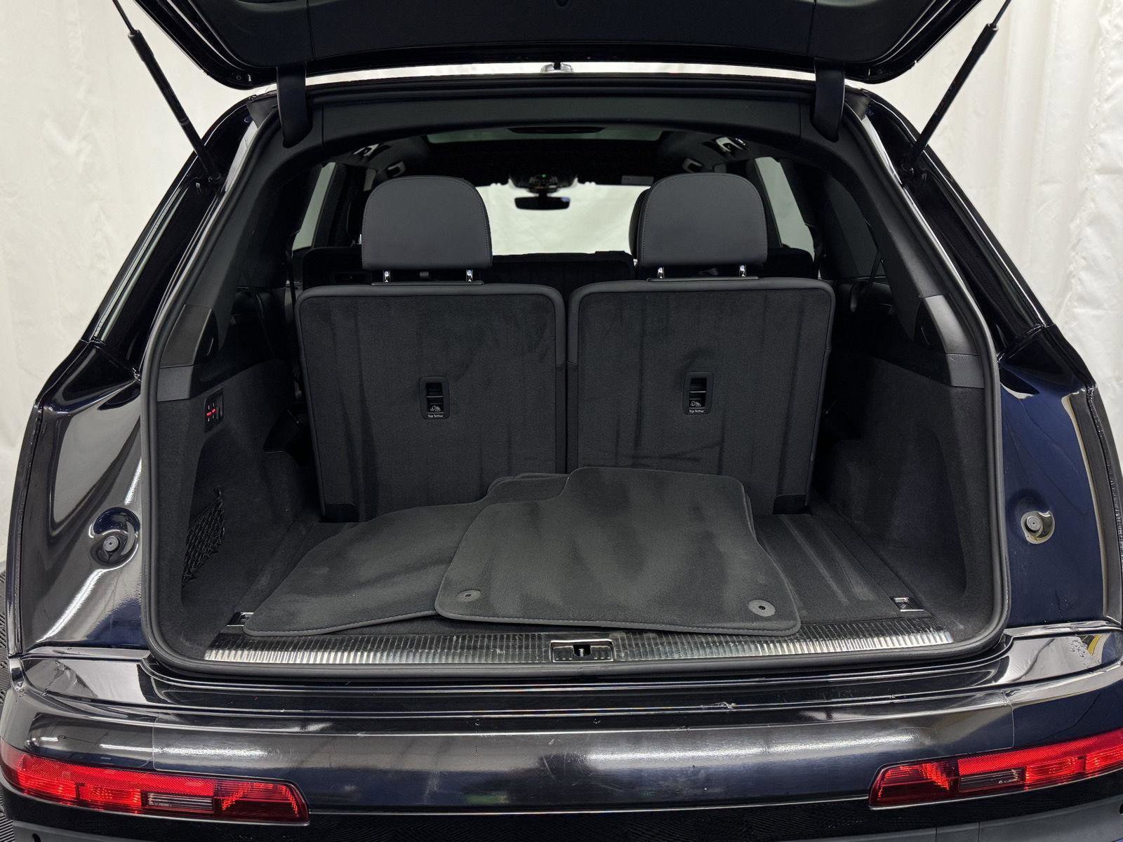 Used 2021 Audi Q7 3.0T Premium Plus w/ Executive Package image 35