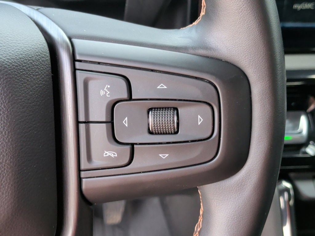 Used 2024 GMC Sierra 2500 AT4 w/ AT4 Premium Plus Package AWD/4WD image 20