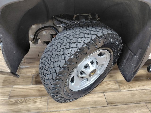Used 2025 Chevrolet Silverado 2500 W/T w/ WT Convenience Package image 23