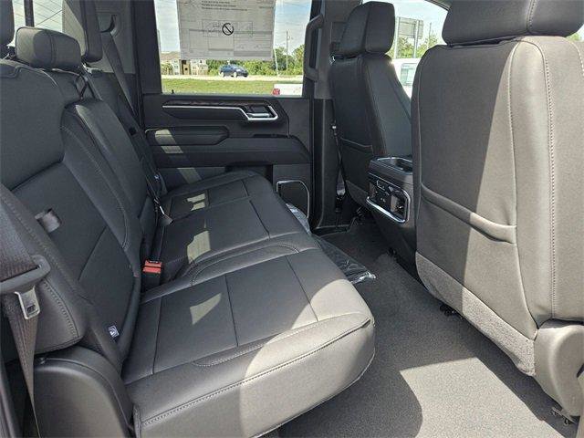 New 2025 GMC Sierra 3500 SLT w/ SLT Convenience Package image 14