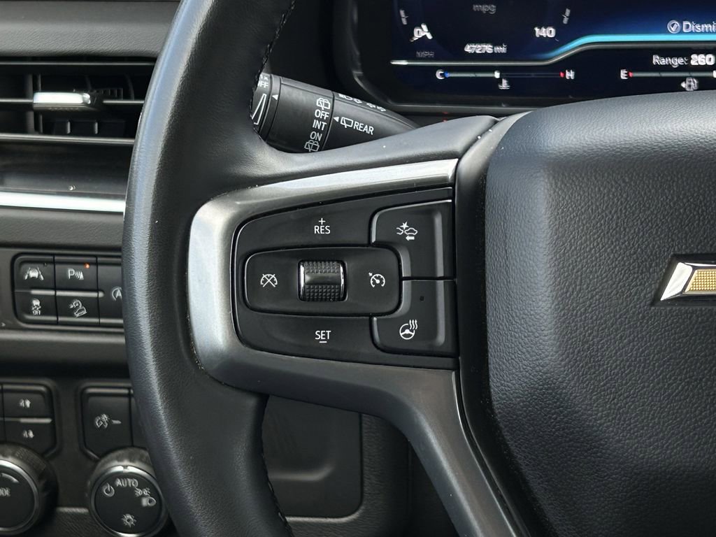 Used 2024 Chevrolet Suburban Premier AWD/4WD image 14