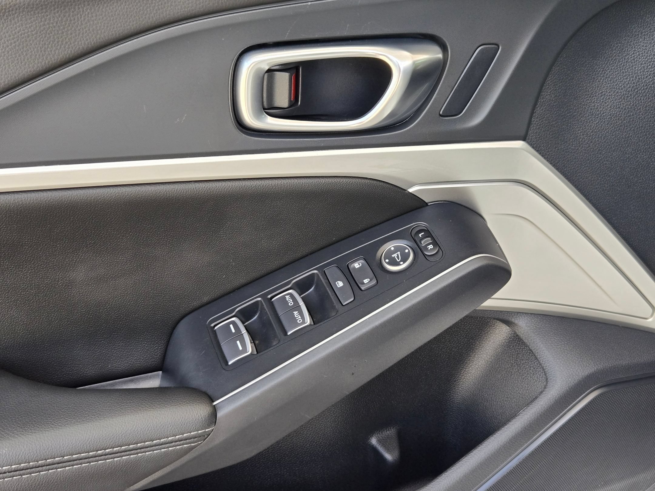 Certified 2025 Acura Integra A-Spec FWD image 12