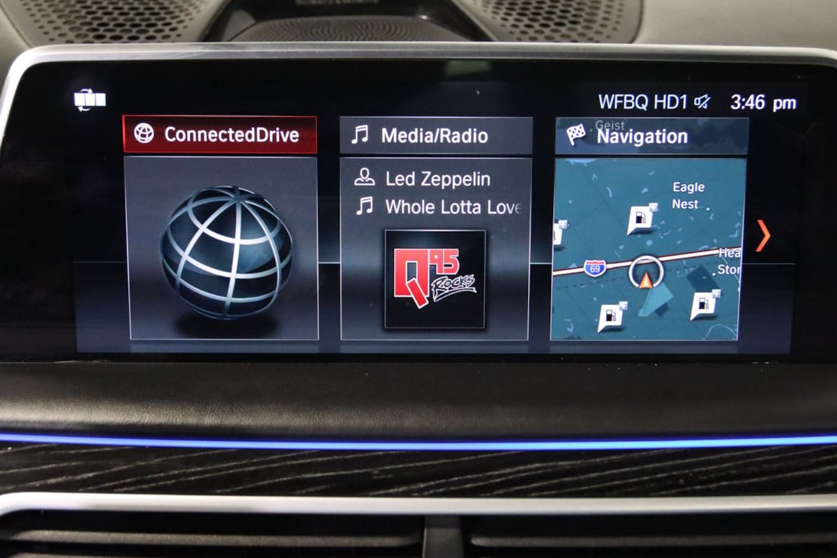 Used 2019 BMW 750i RWD image 50