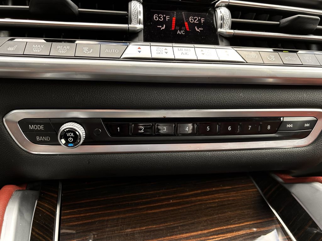 Used 2020 BMW X6 sDrive40i w/ Convenience Package image 23