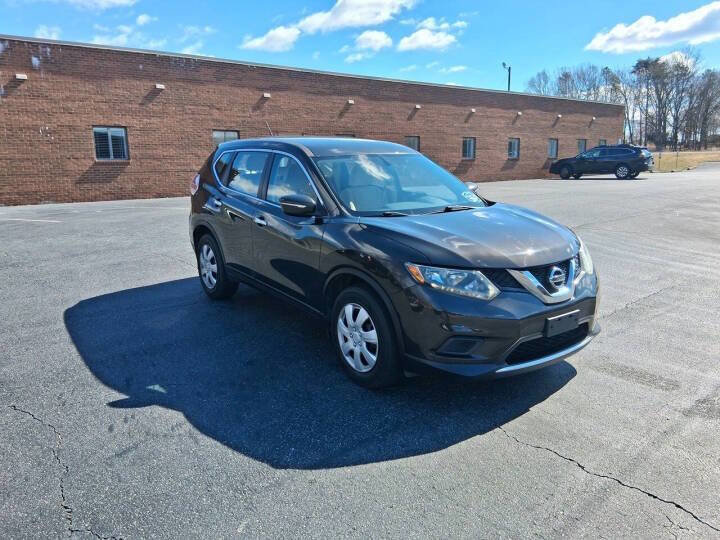 Used 2015 Nissan Rogue S FWD image 3