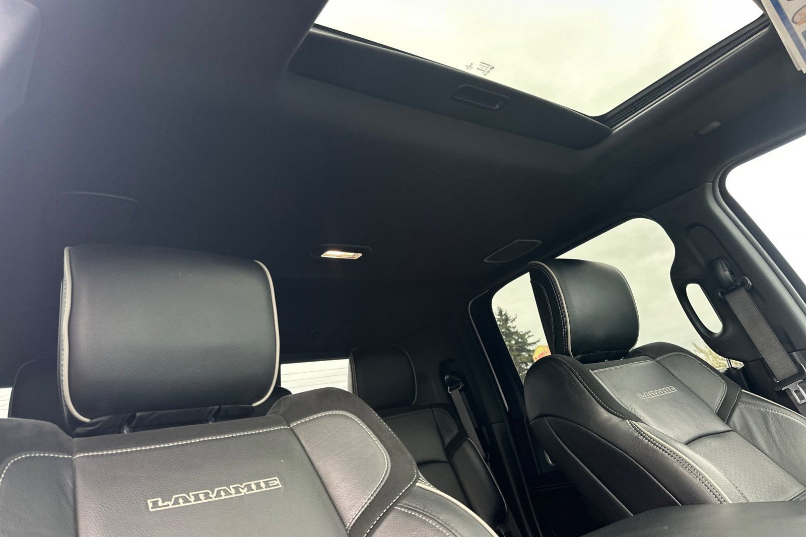 Used 2020 RAM 2500 Laramie image 16