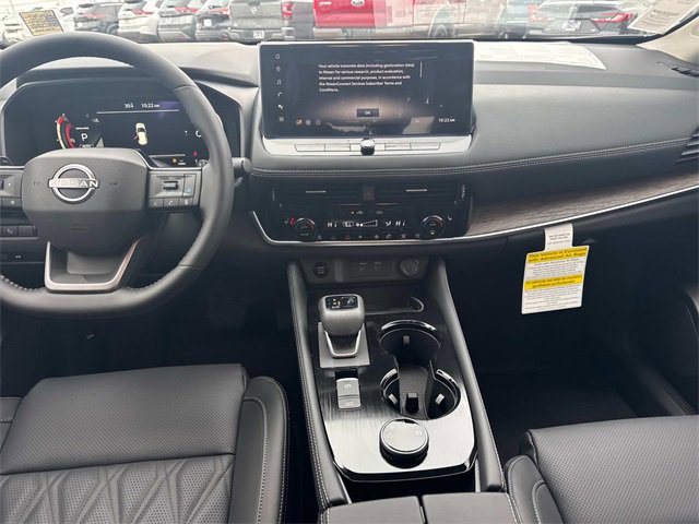 New 2026 Nissan Rogue Platinum image 18