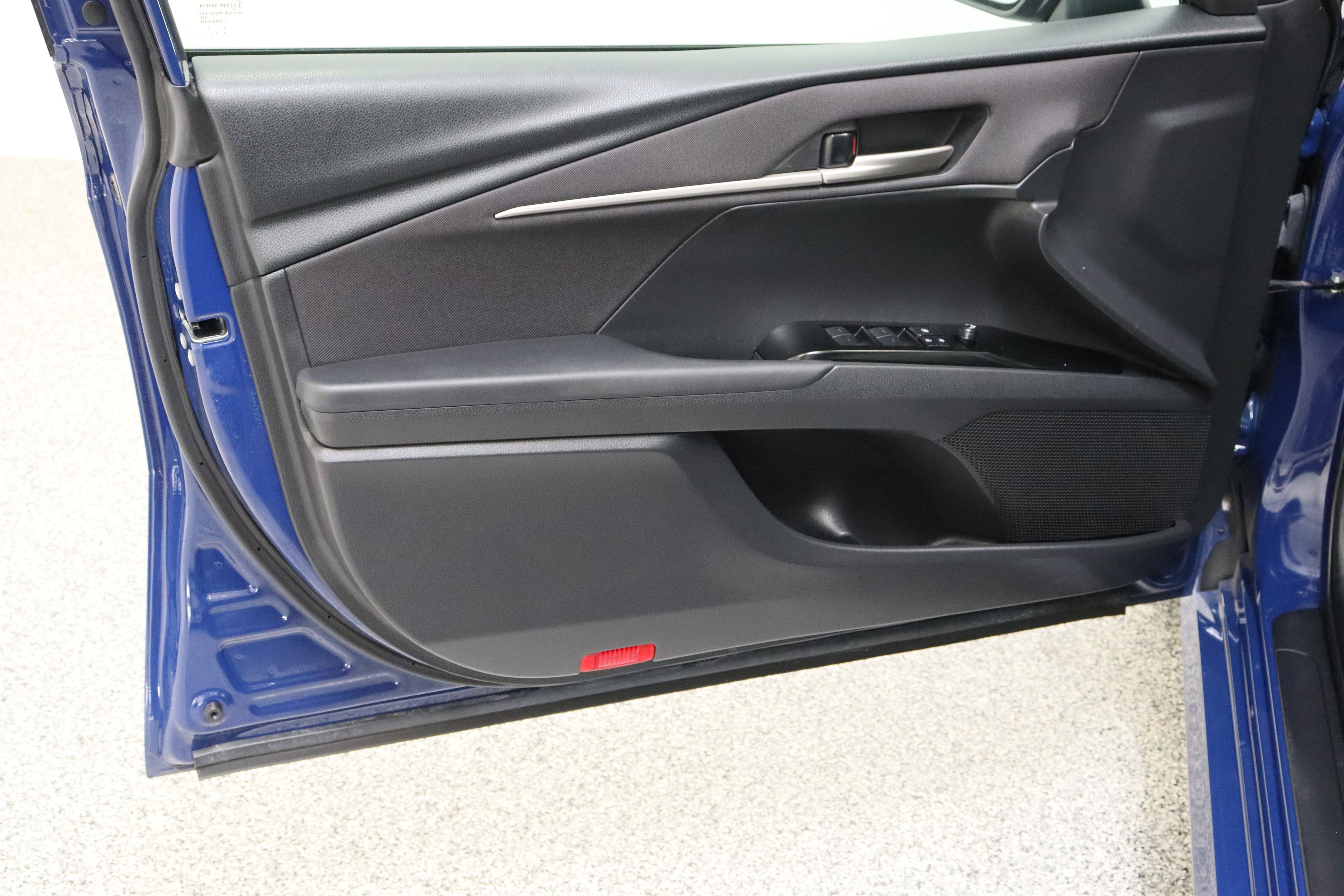 Certified 2025 Toyota Camry LE w/ Convenience Package FWD image 12