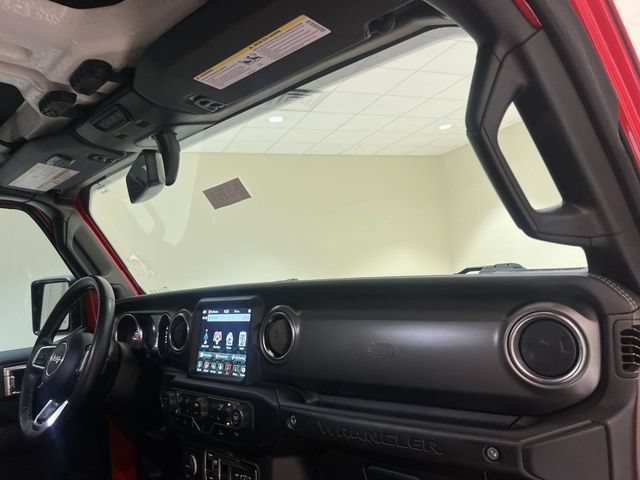 Used 2022 Jeep Wrangler Unlimited Rubicon w/ LED Lighting Group AWD/4WD image 26