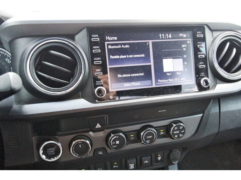 Used 2020 Toyota Tacoma TRD Off-Road w/ Technology Package AWD/4WD image 19