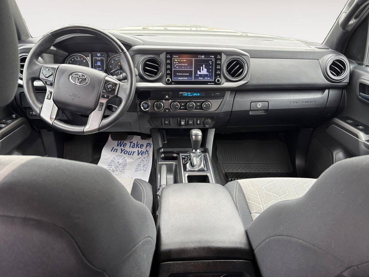 Used 2023 Toyota Tacoma TRD Sport AWD/4WD image 10