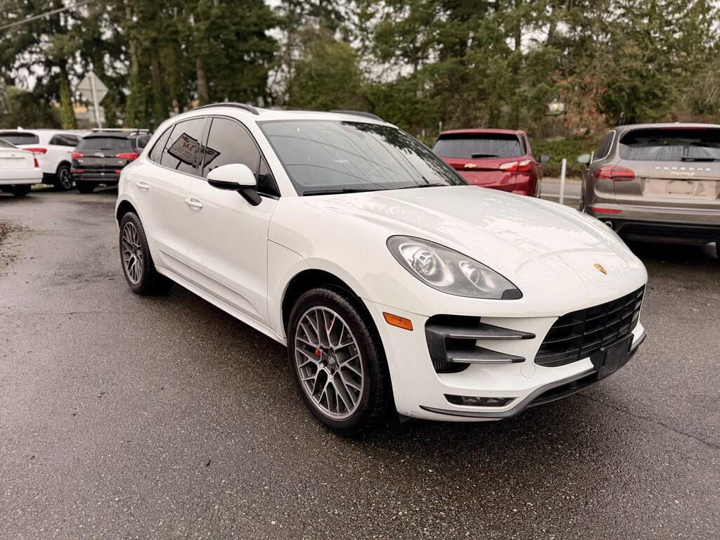 Used 2016 Porsche Macan Turbo AWD/4WD image 8