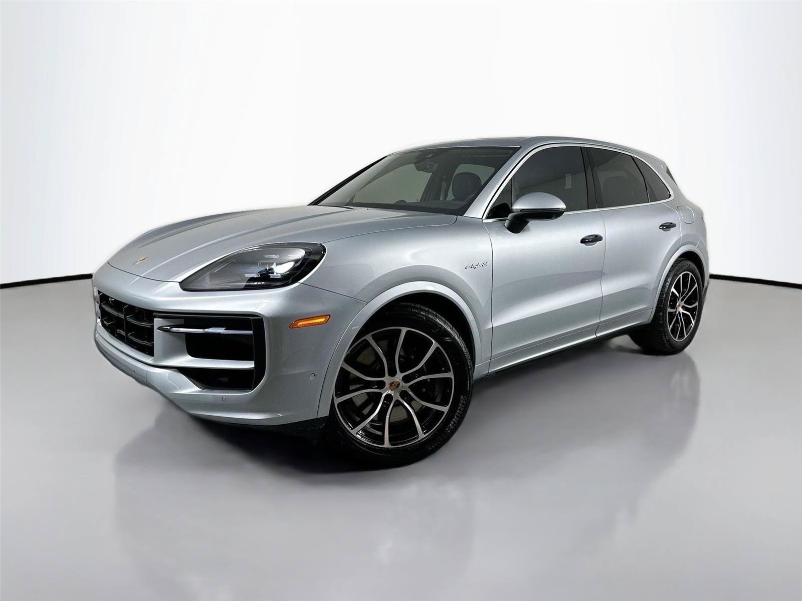 Certified 2026 Porsche Cayenne Coupe AWD/4WD image 1
