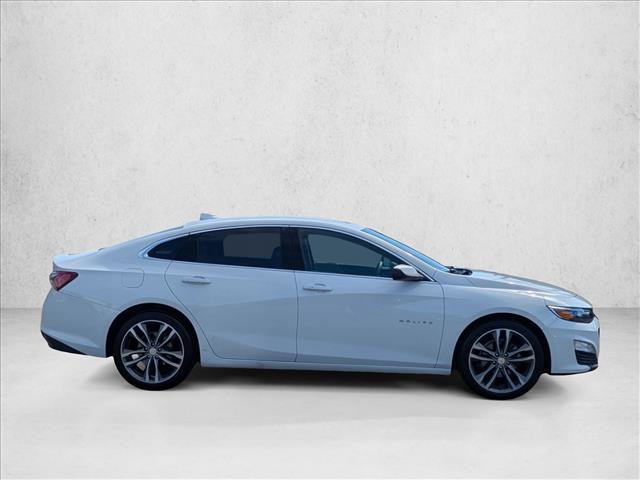 Used 2022 Chevrolet Malibu LT FWD image 4