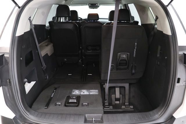 Used 2025 Kia Carnival image 34