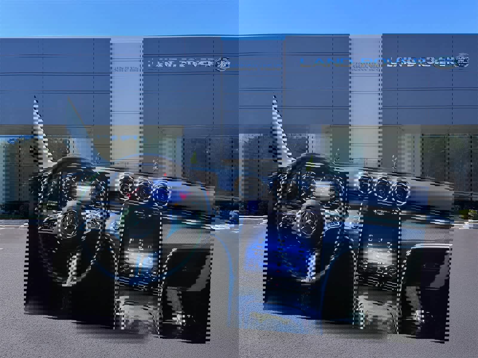 Used 2022 Mercedes-Benz C 300 Sedan image 11