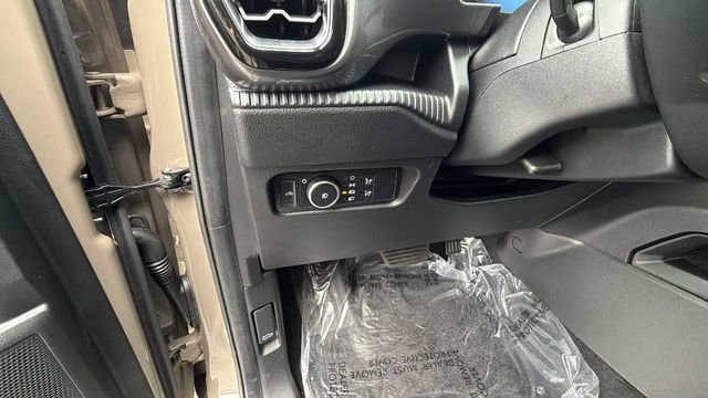 Used 2025 Ford Ranger XLT w/ Equipment Group 301A High image 31