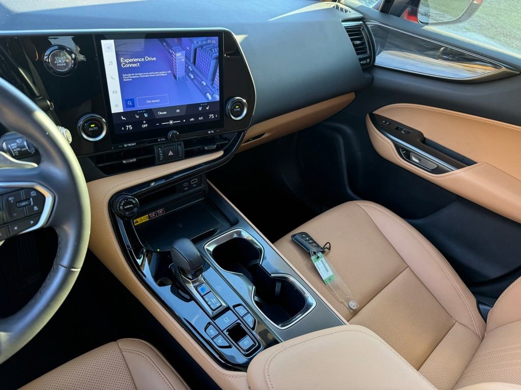 Certified 2025 Lexus NX 350 AWD w/ Accessory Package (Z2) image 34