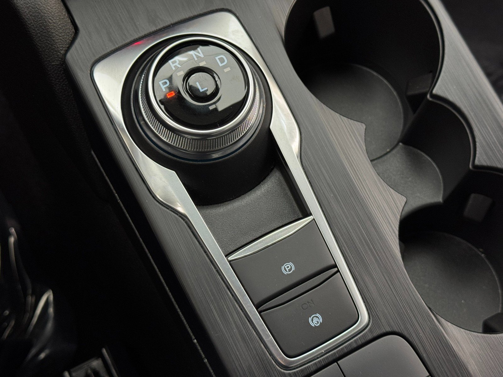 Used 2024 Ford Escape ST-Line Select image 30