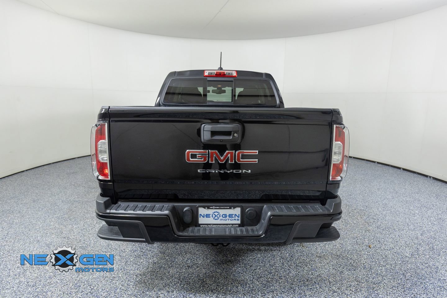 Used 2022 GMC Canyon AT4 AWD/4WD image 6