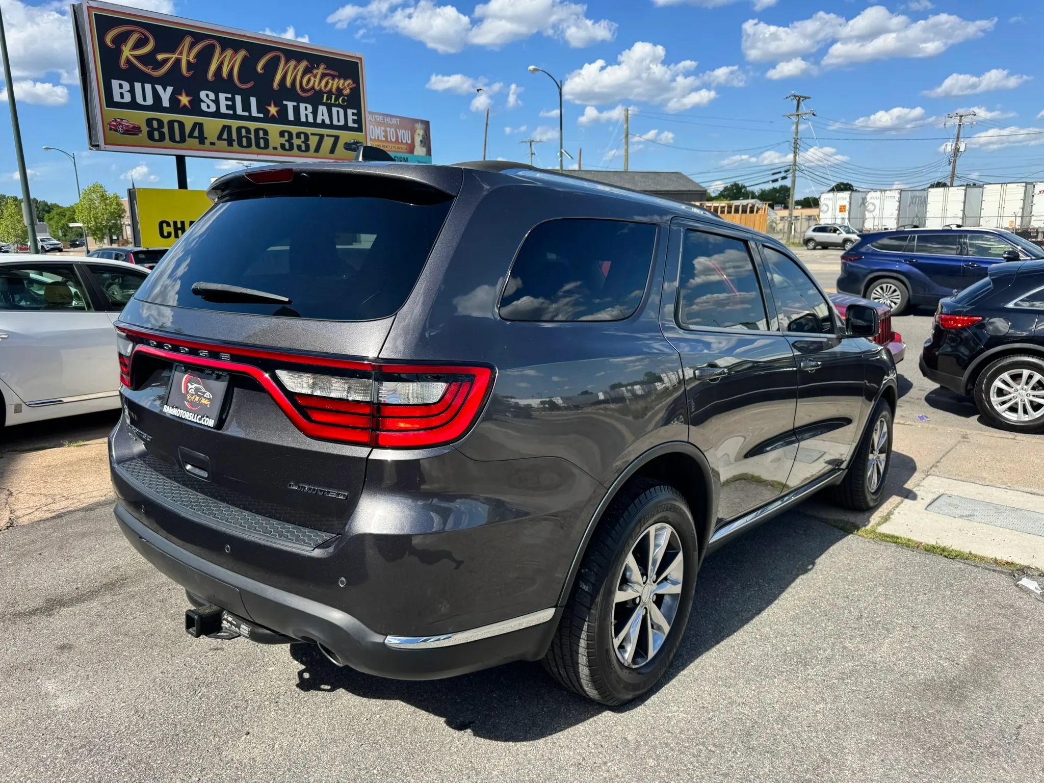 Used 2016 Dodge Durango Limited w/ Nav & Power Liftgate Group AWD/4WD image 3