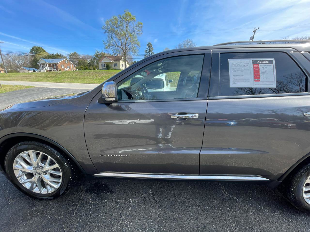 Used 2015 Dodge Durango Citadel w/ Technology Group AWD/4WD image 3