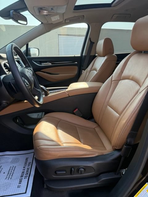 Used 2018 Buick Enclave Premium AWD/4WD image 9