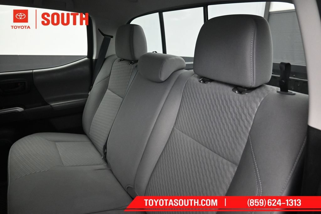 Used 2023 Toyota Tacoma SR5 AWD/4WD image 23