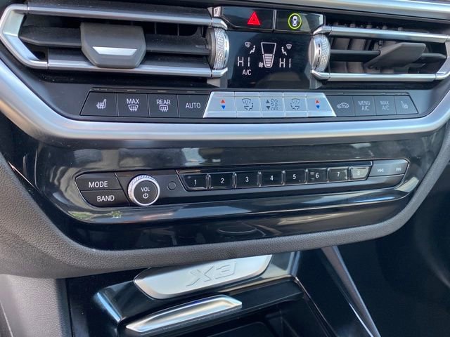 Used 2024 BMW X3 xDrive30i AWD/4WD image 13