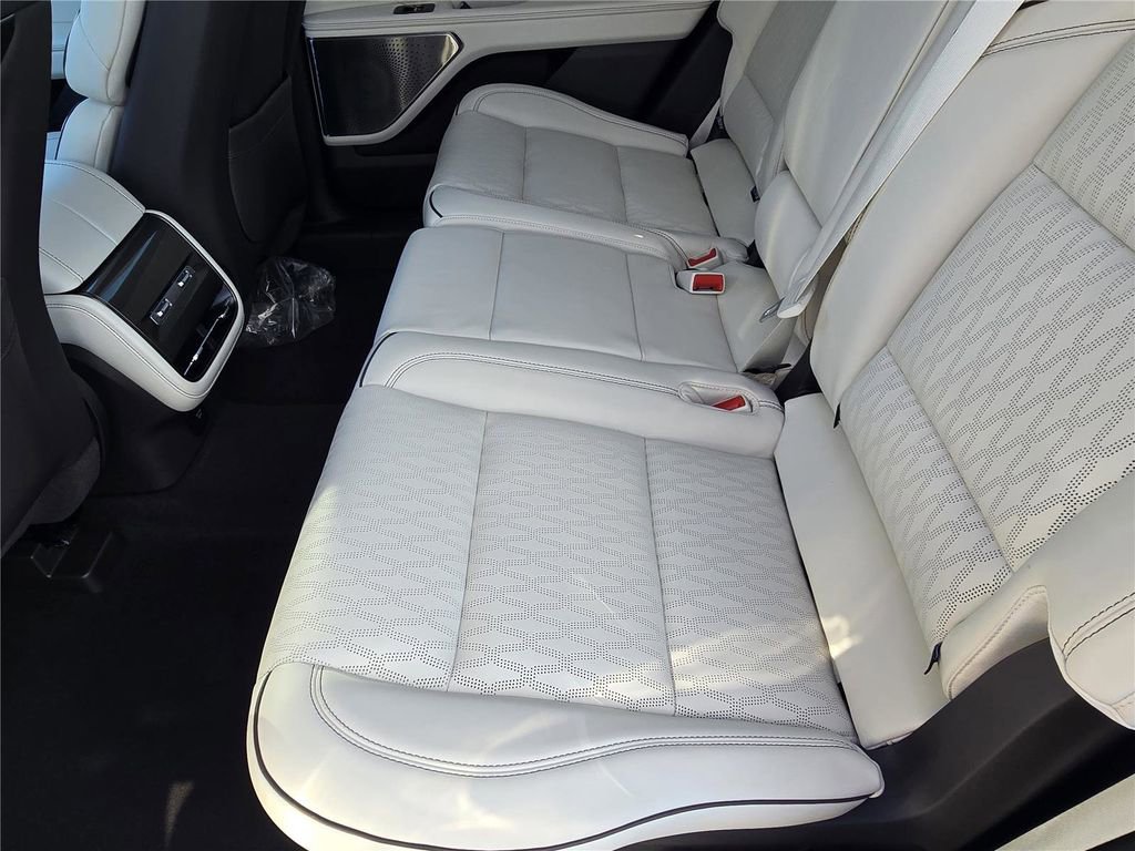 New 2026 Lincoln Nautilus Black Label AWD/4WD image 14