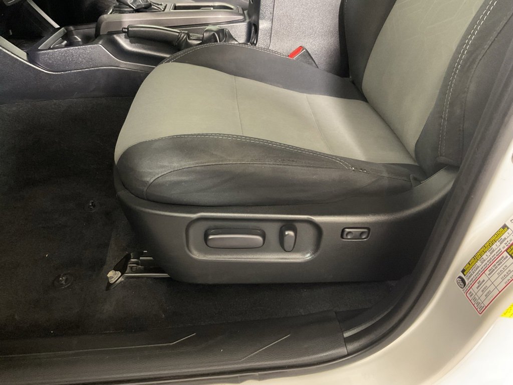 Used 2020 Toyota Tacoma TRD Off-Road image 18