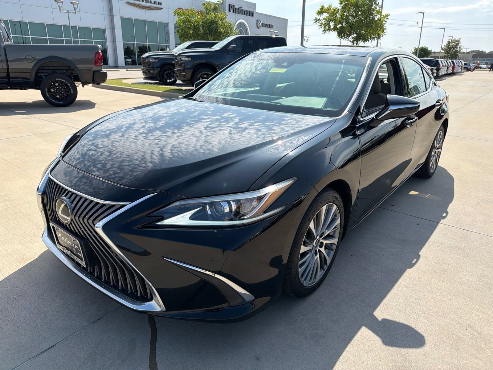 Used 2021 Lexus ES 250 w/ Premium Package AWD/4WD image 9