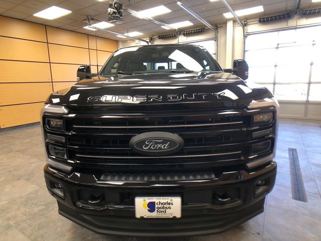 New 2026 Ford F350 Platinum w/ FX4 Off-Road Package image 2