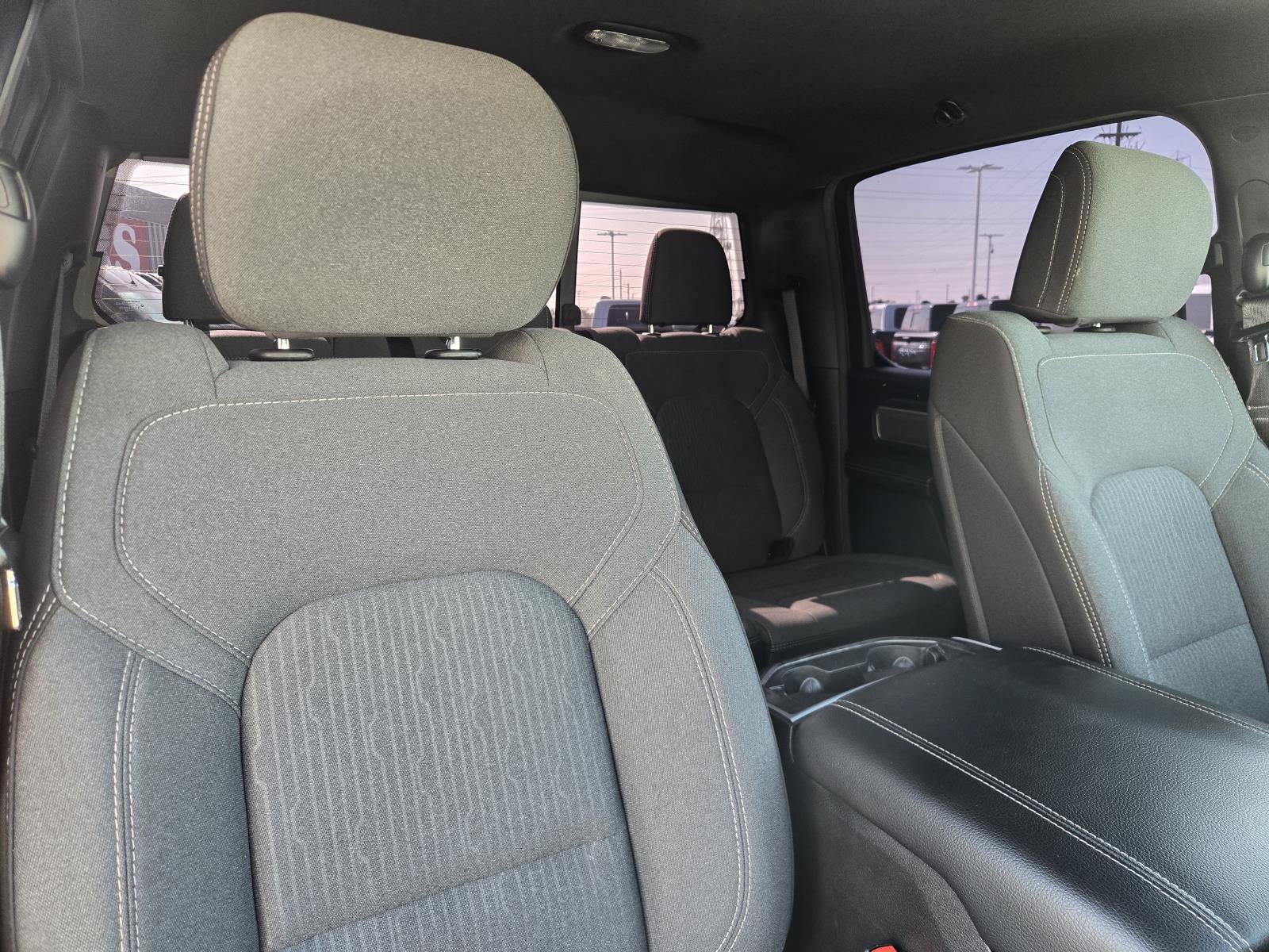 Used 2022 RAM 1500 Big Horn AWD/4WD image 32