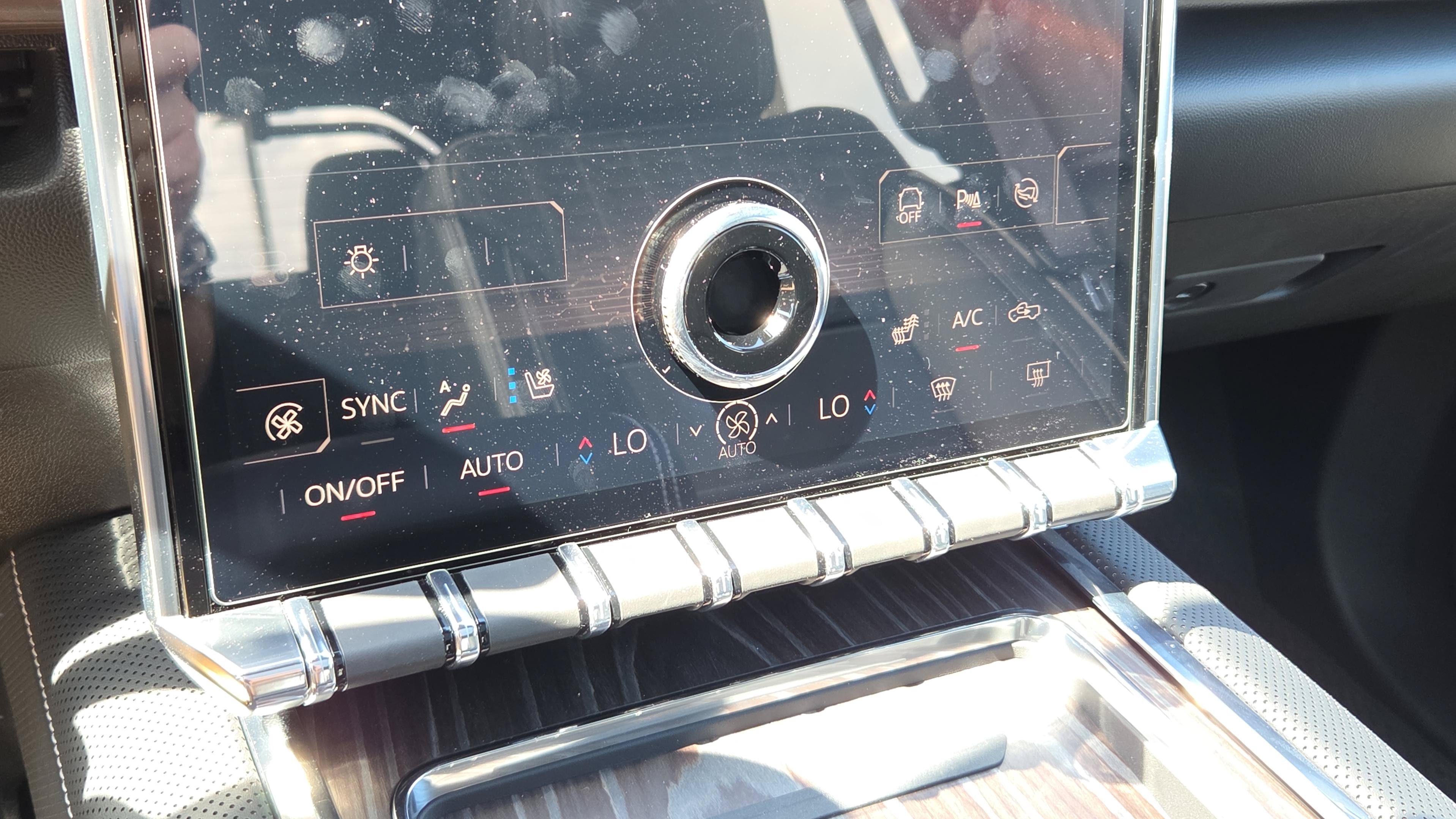 New 2025 GMC Sierra EV Denali AWD/4WD image 15