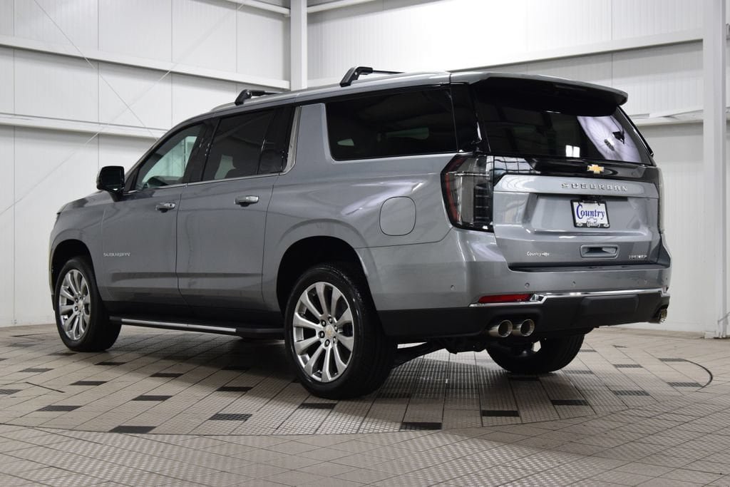 New 2026 Chevrolet Suburban Premier AWD/4WD image 6