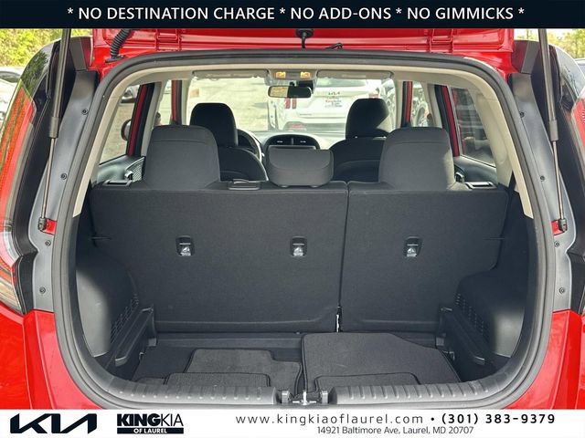 Used 2023 Kia Soul LX w/ LX Technology Package FWD image 18