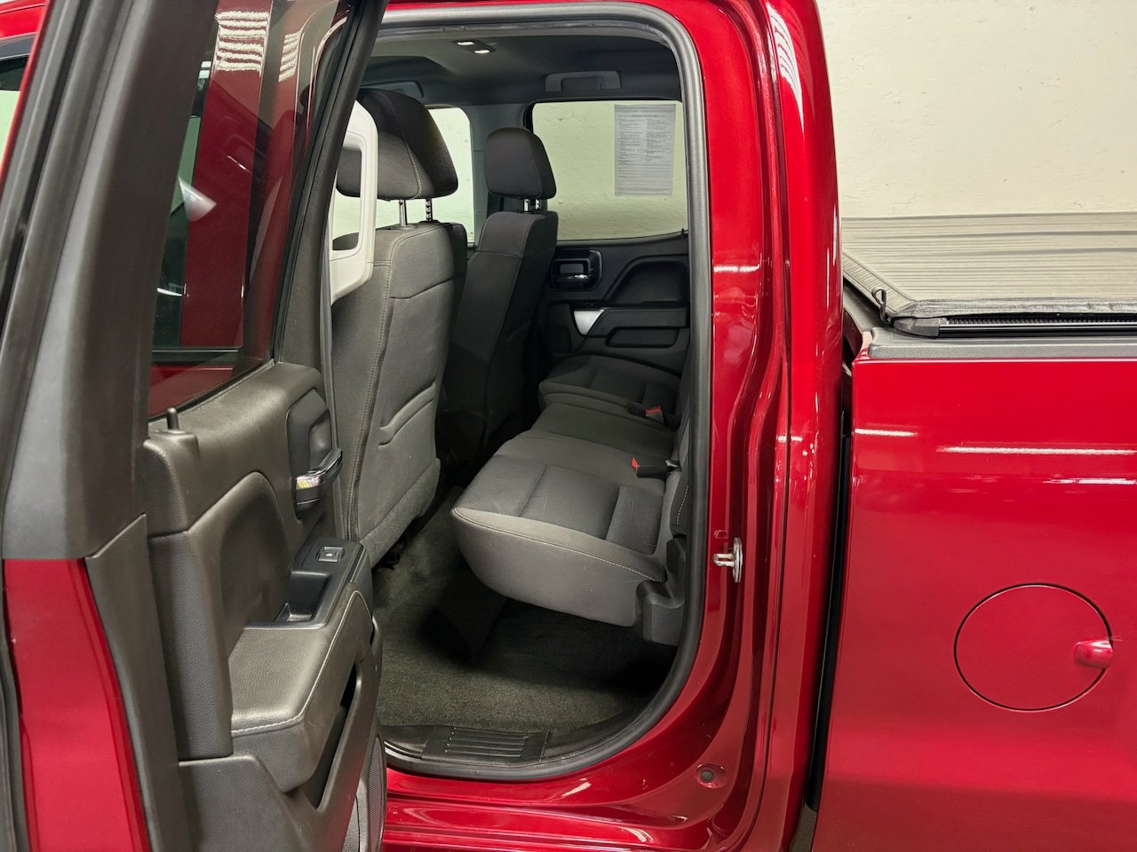 Used 2018 Chevrolet Silverado 1500 LT w/ All Star Edition AWD/4WD image 13