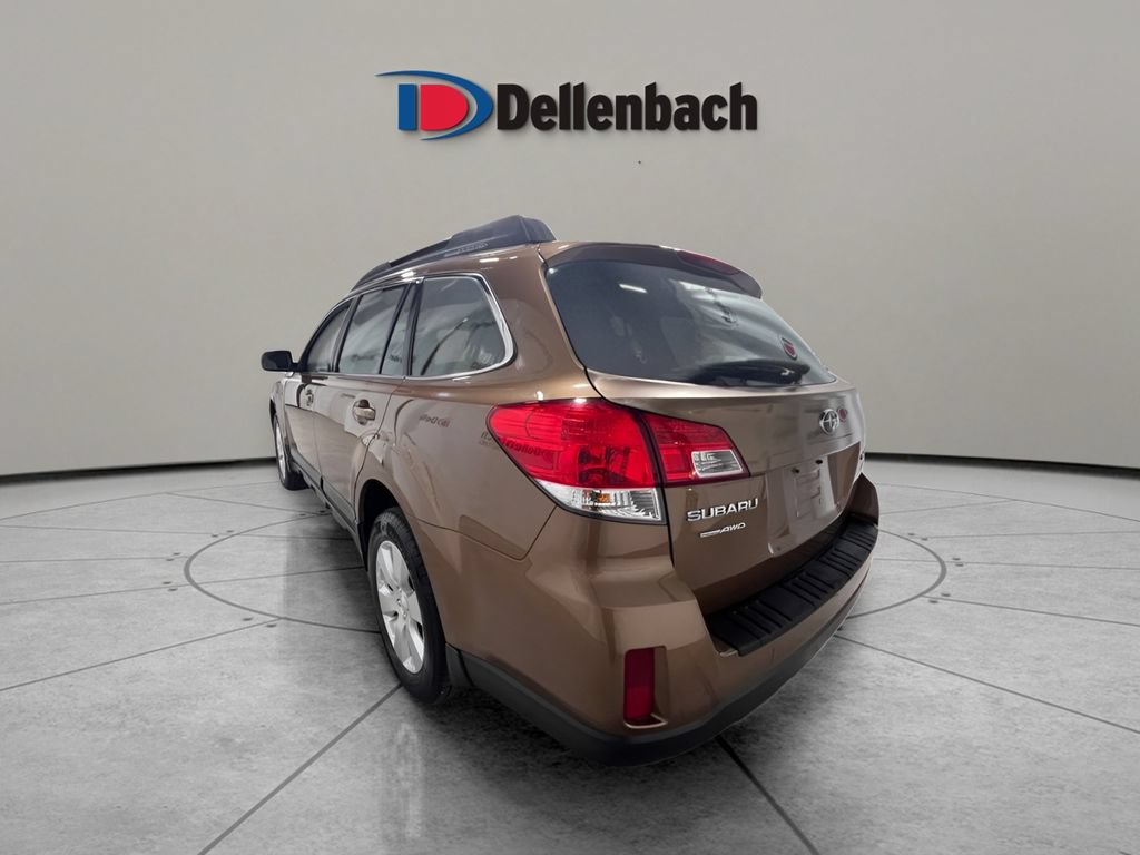 Used 2012 Subaru Outback 2.5i Premium w/ All-Weather Pkg AWD/4WD image 3