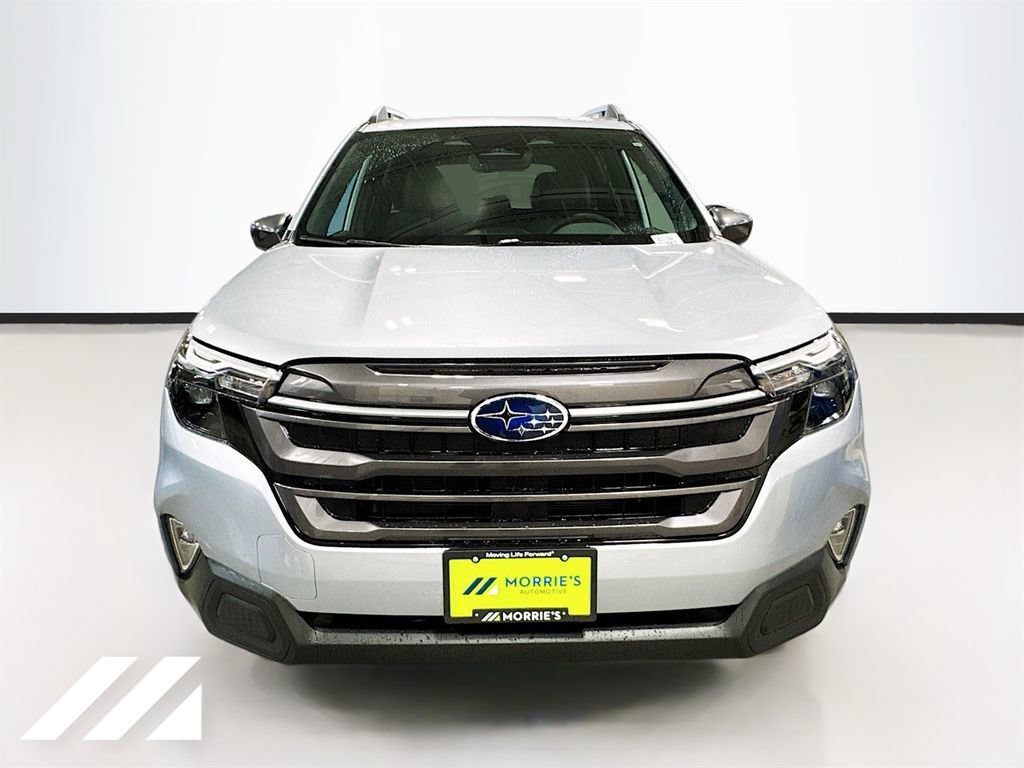 Used 2026 Subaru Forester Premium AWD/4WD image 2