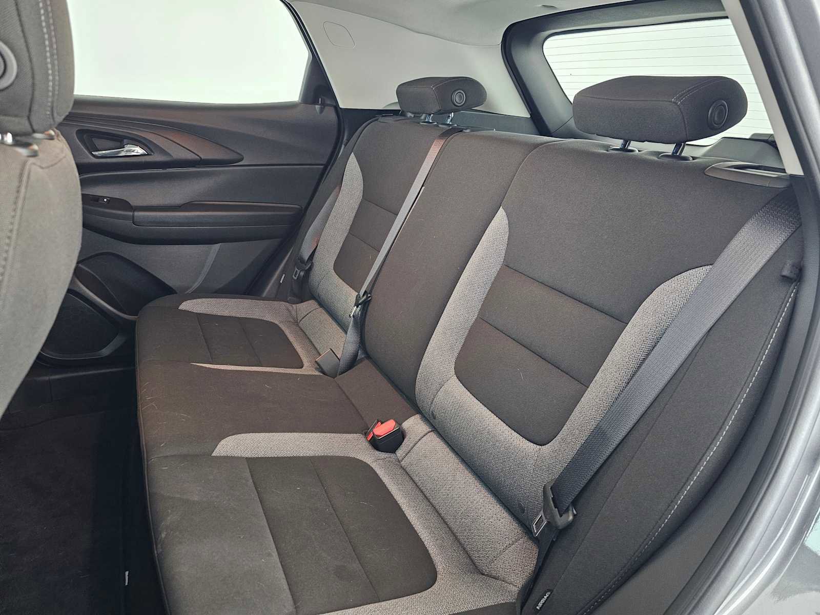 Used 2023 Chevrolet TrailBlazer LT w/ Convenience Package image 17