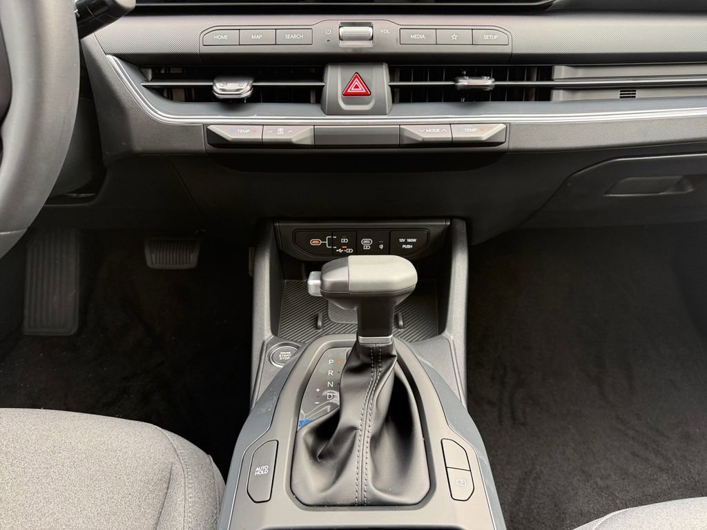 New 2025 Kia K4 EX image 11