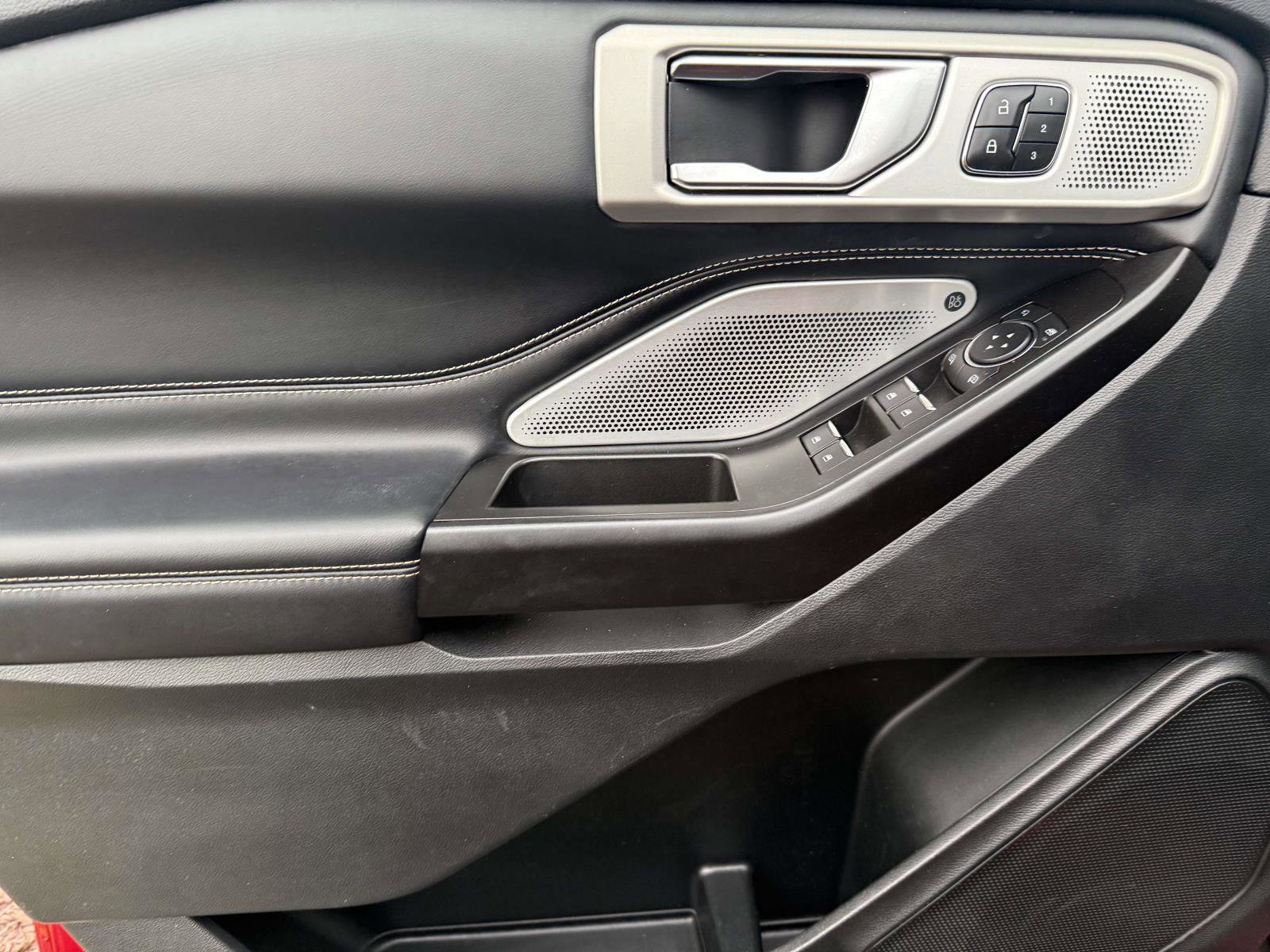 Used 2020 Ford Explorer ST w/ Premium Technology Package image 16