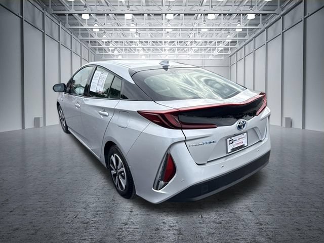Used 2018 Toyota Prius Prime Advanced FWD image 3