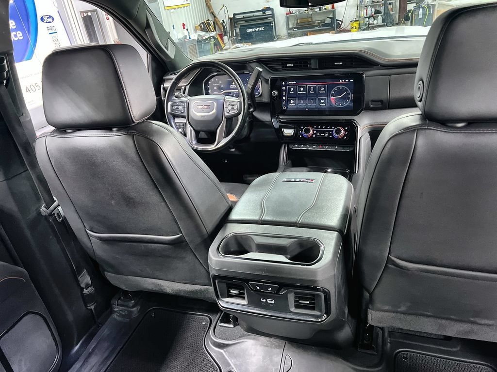 Used 2025 GMC Sierra 2500 AT4 AWD/4WD image 20