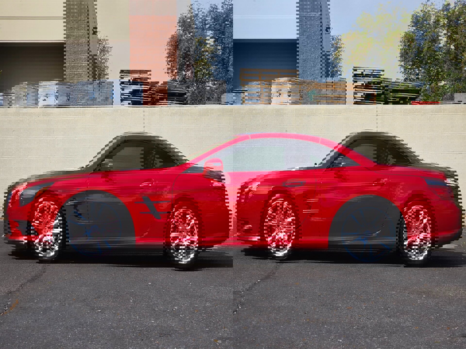 Used 2014 Mercedes-Benz SL 550 image 9