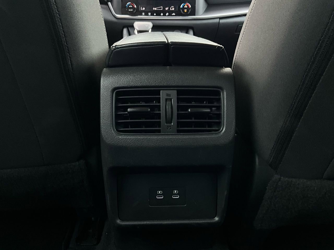 Used 2025 Nissan Rogue SV image 13