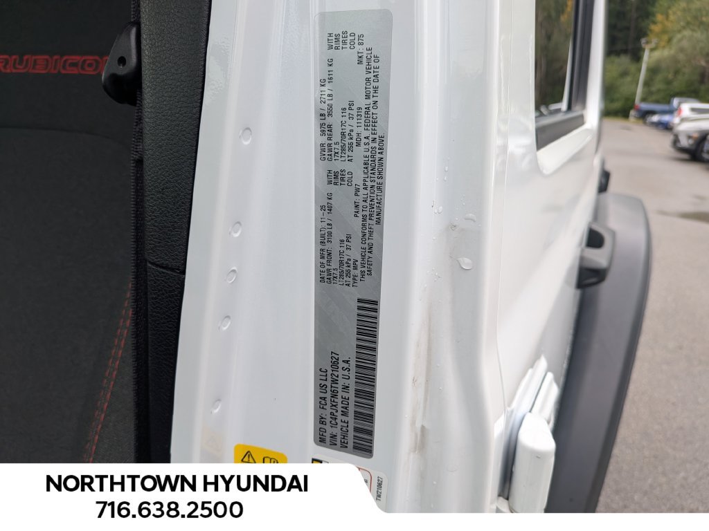 Used 2026 Jeep Wrangler Unlimited Rubicon AWD/4WD image 31